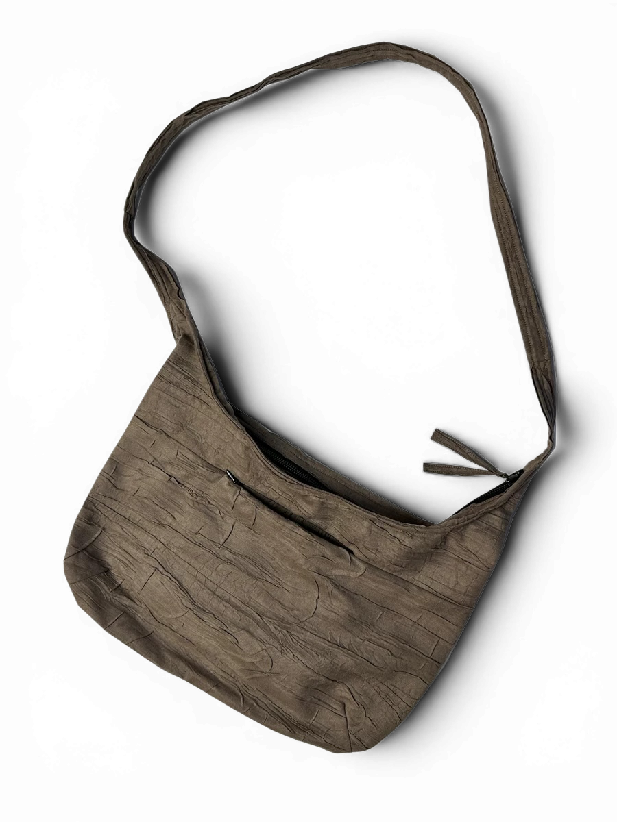 Conchoboe/Crescent Bag