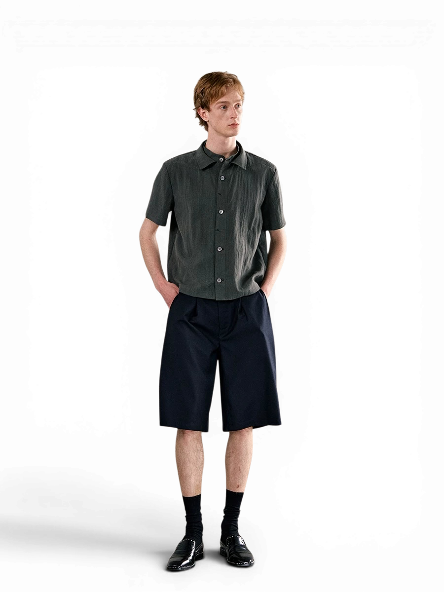 Conchoboe/Bare Shorts