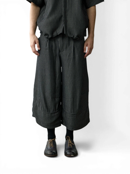 Mrdoghead — Meta-Morphosis 05 Stripe Crop Pants