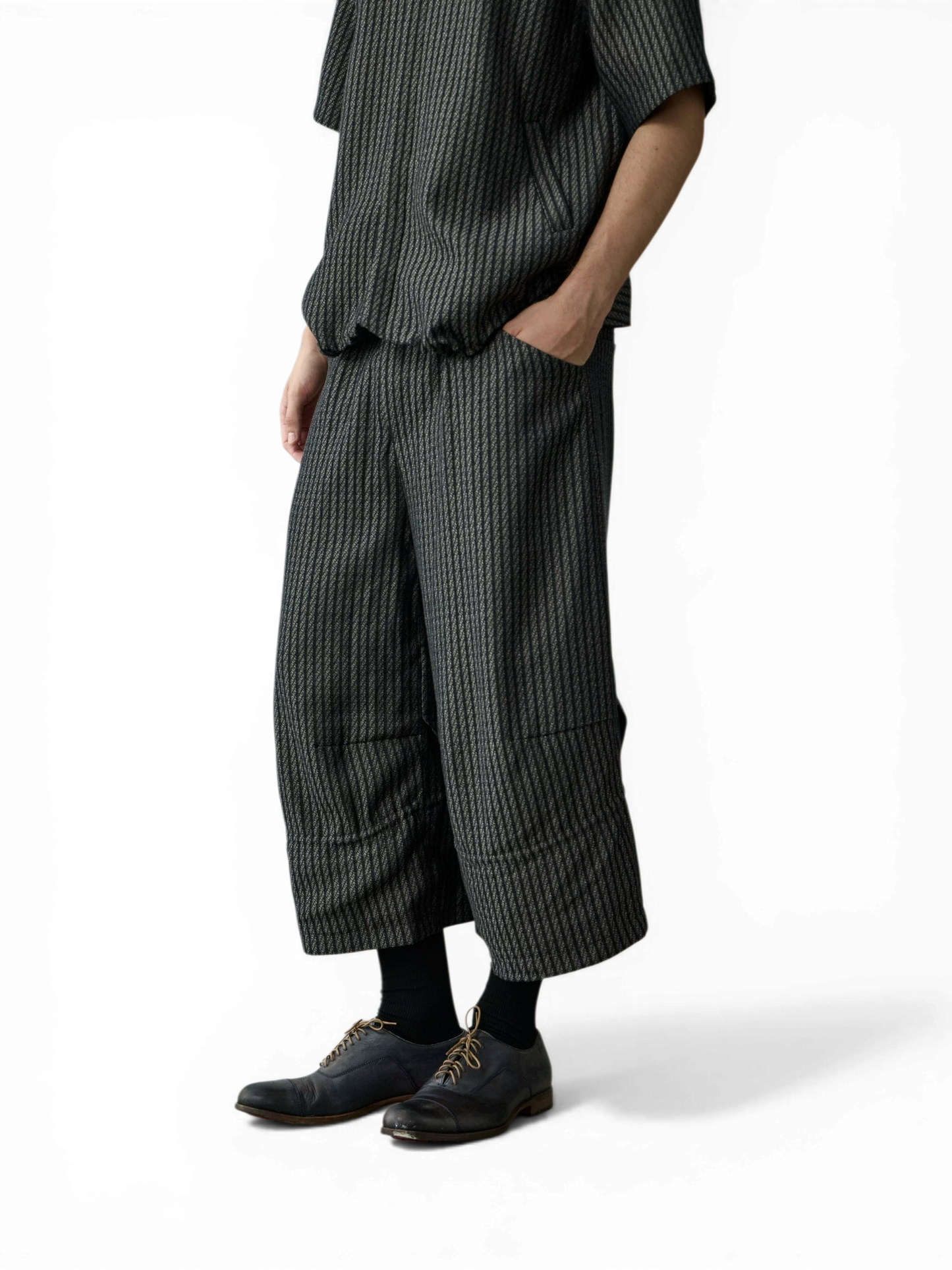 Mrdoghead — Meta-Morphosis 05 Stripe Crop Pants