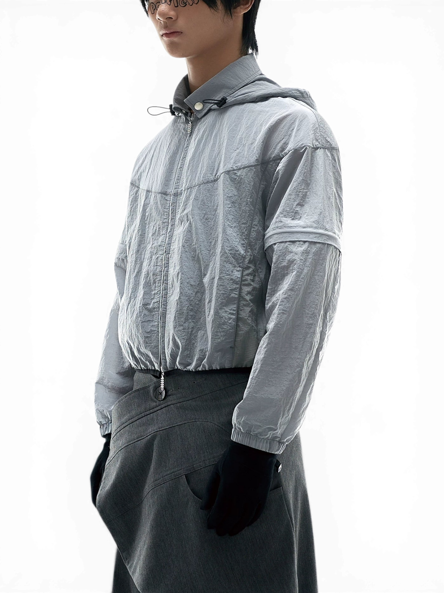 Pointless — Silver Metallic Removable Sleeve Jacket