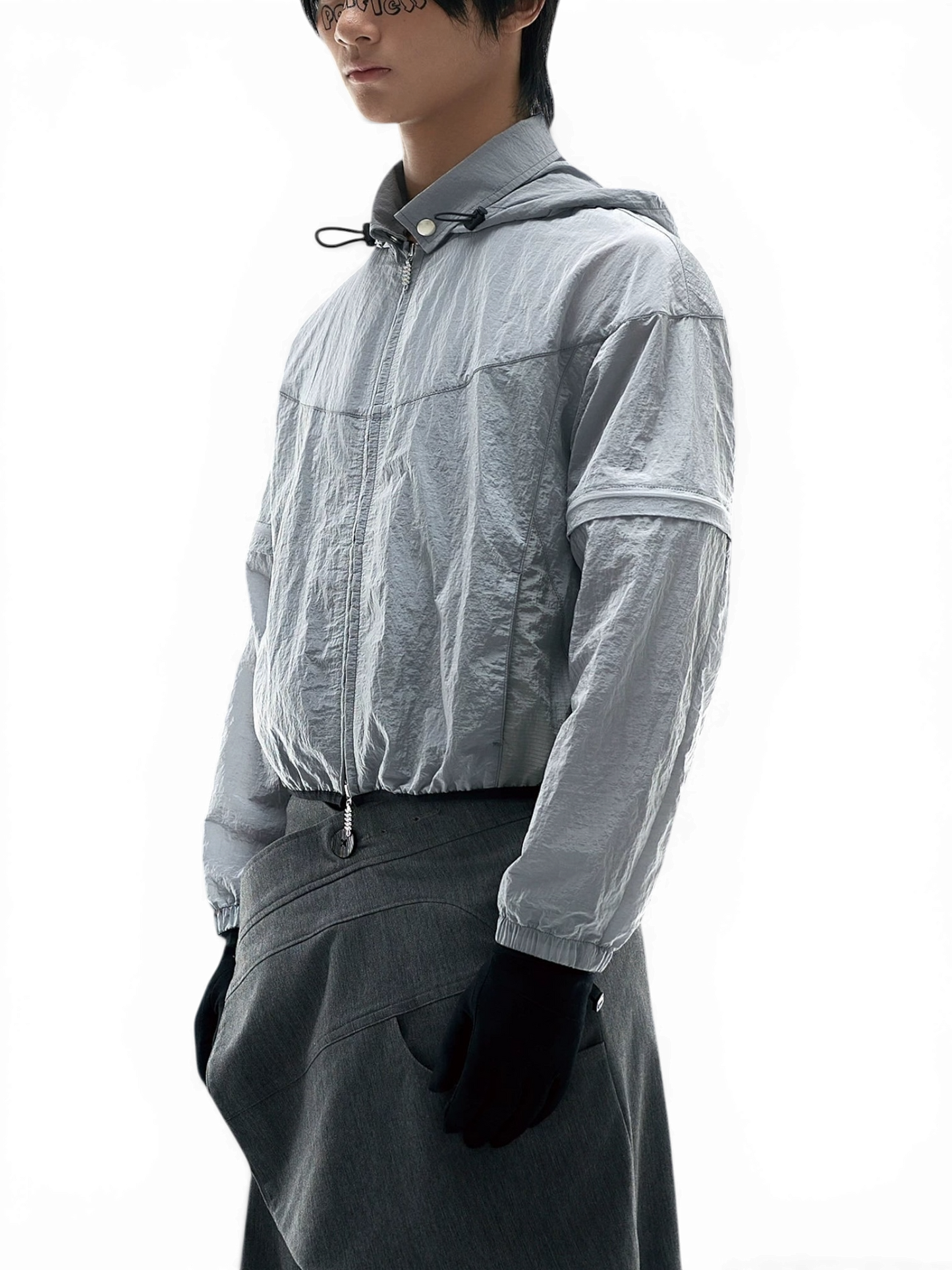 Pointless — Silver Metallic Removable Sleeve Jacket